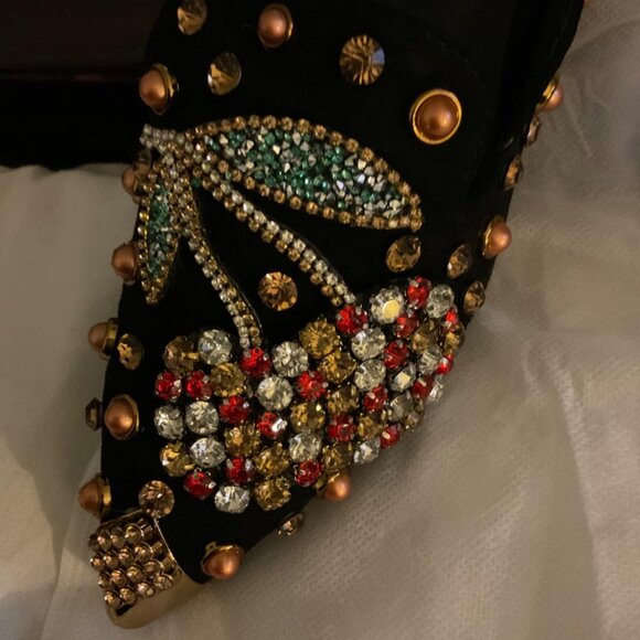 Mules for Women Flats Comfortable Soft Memory Foam Insole Cherry Pointed Rivet - Picture 4 of 9